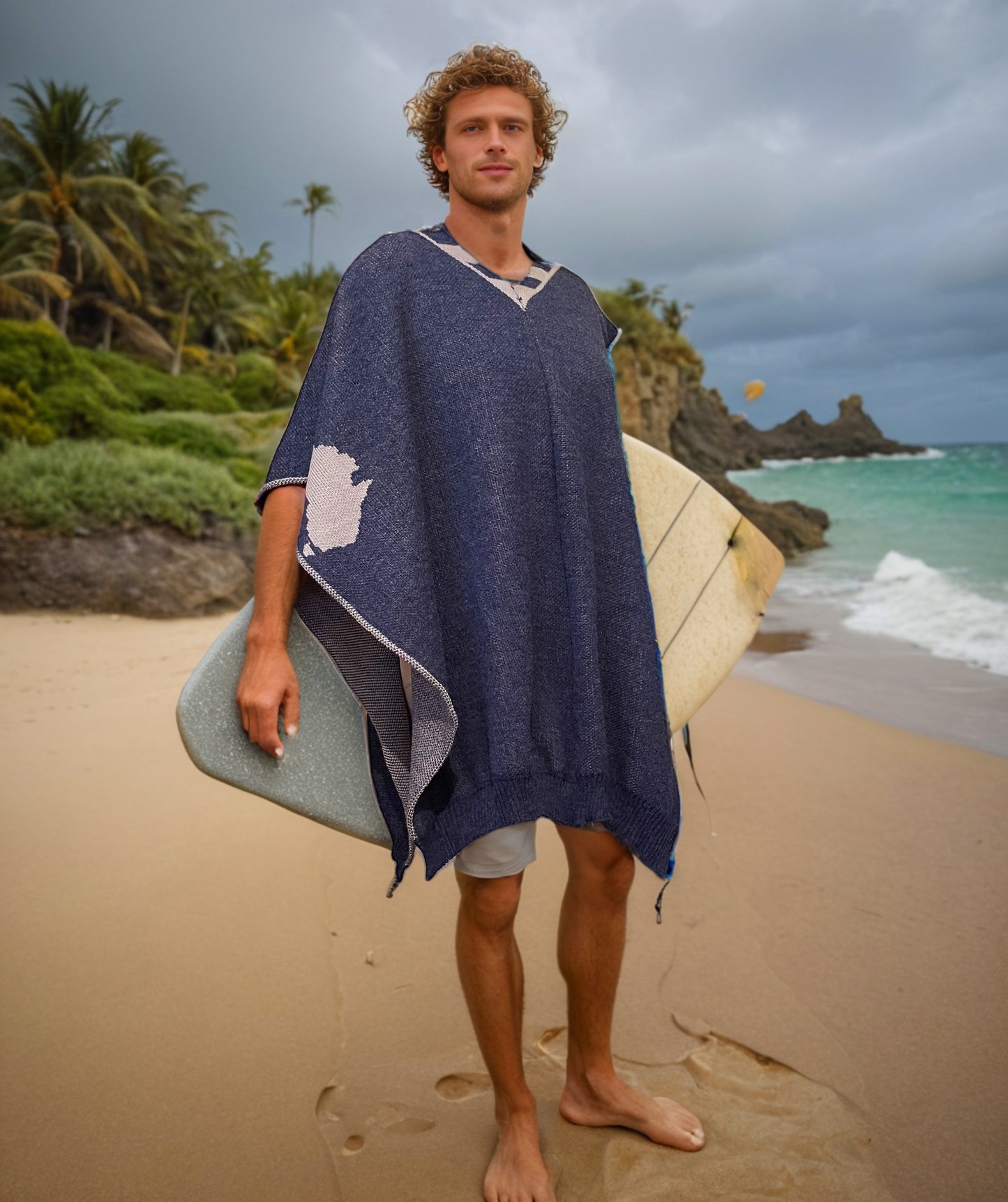 Australian Alpaca Unisex Thick Poncho Byron Bay Design Blue