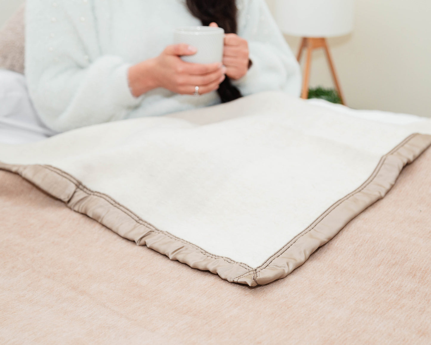 Alpaca Blankets TWIN Size Reversible Beige/Pearl