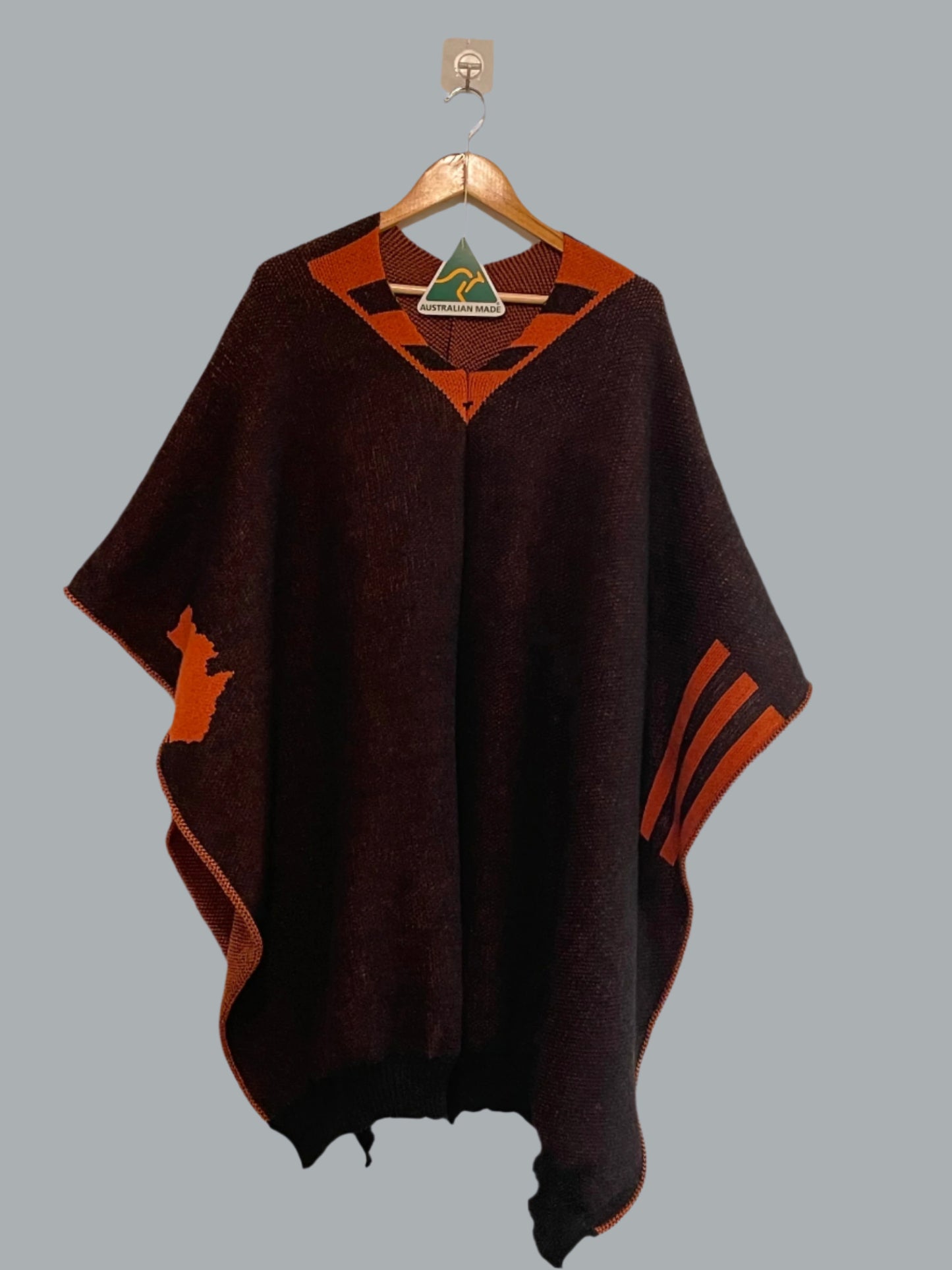 Australian Alpaca Unisex Thick Poncho Byron Bay Design