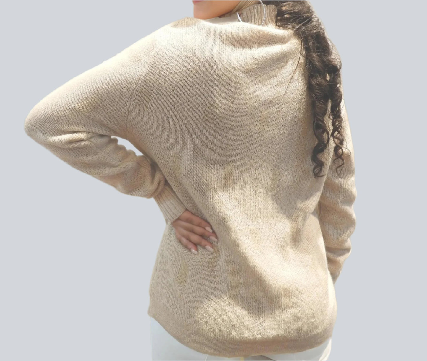 Alpaca Button-Down Cropped Beige Cardigan